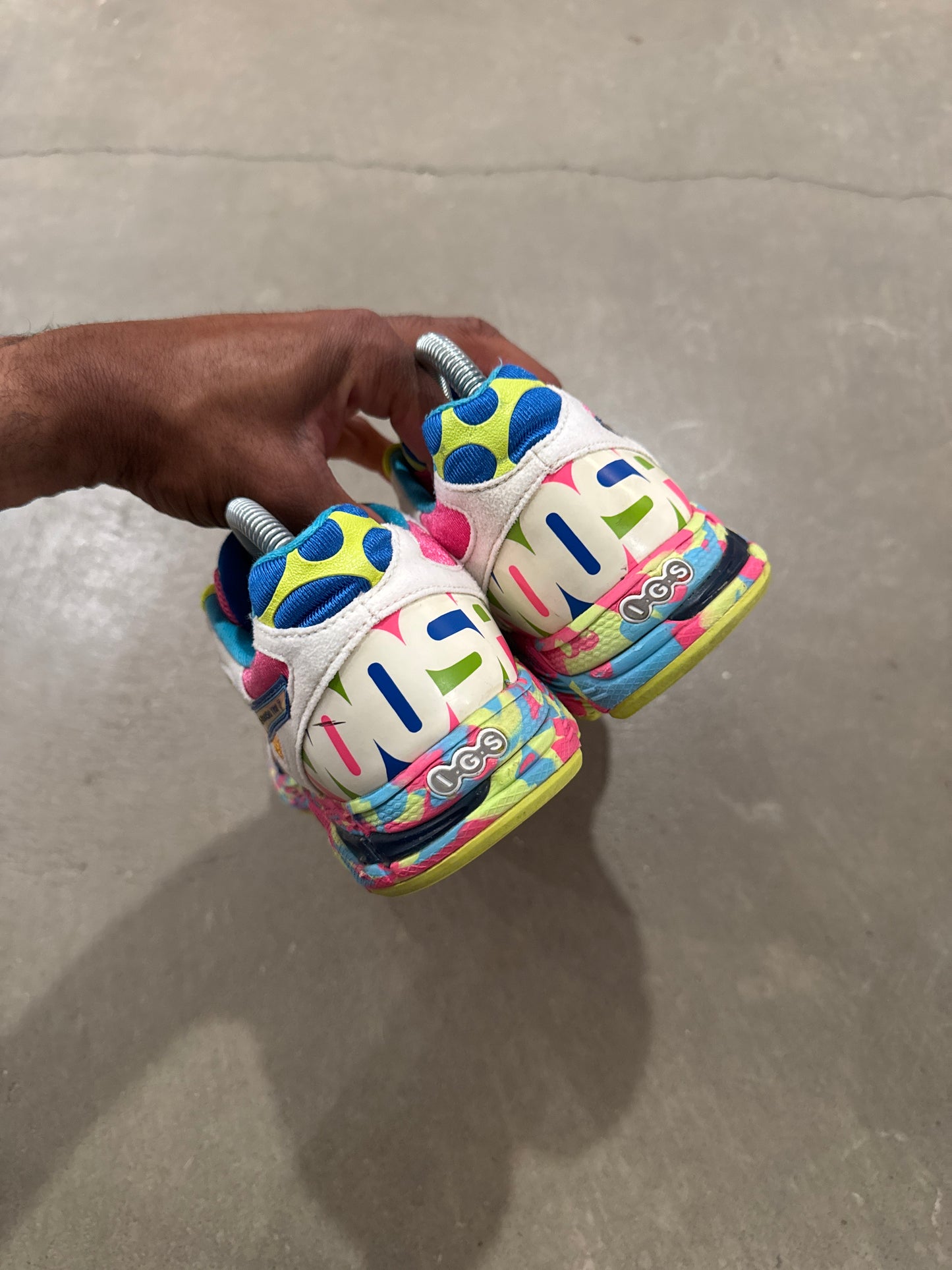 Asics Women’s Gel Noosa Tri 7 Neon Pink