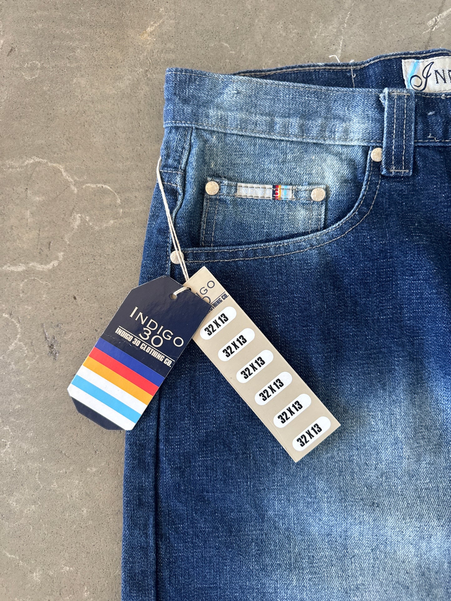 Y2K Indigo 30 Baggy Faded Denim Shorts