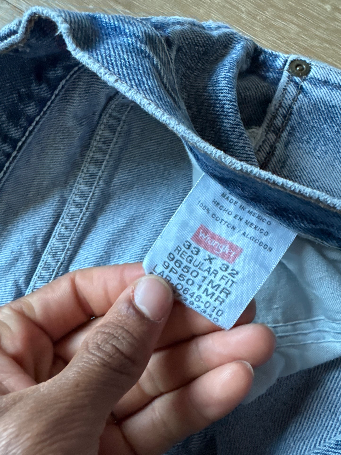 Vintage Wrangler Distressed Regular Fit Blue Denim Jeans