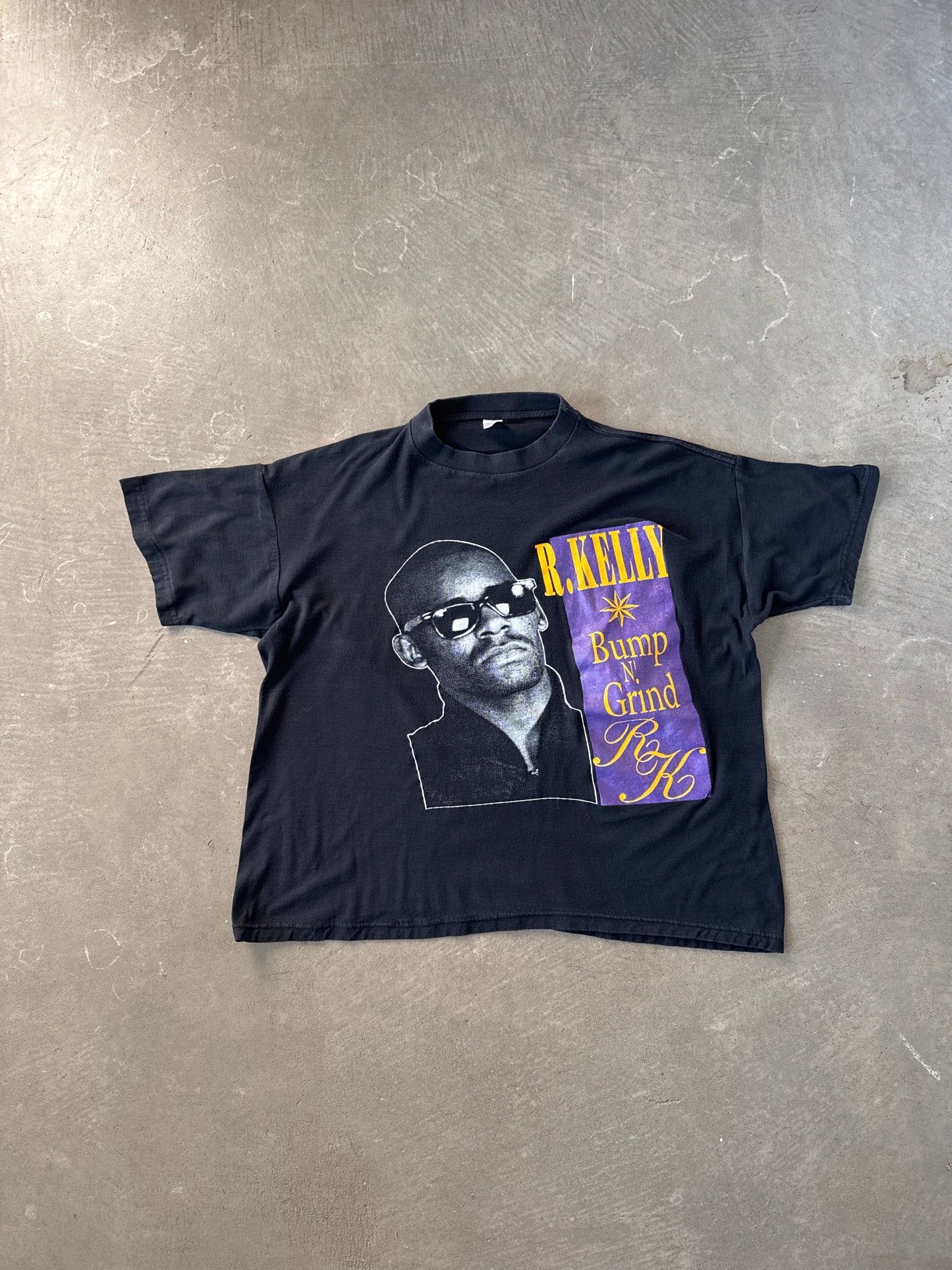 Vintage 90s R Kelly Bump N Grind Boxy Fit Rap Tee