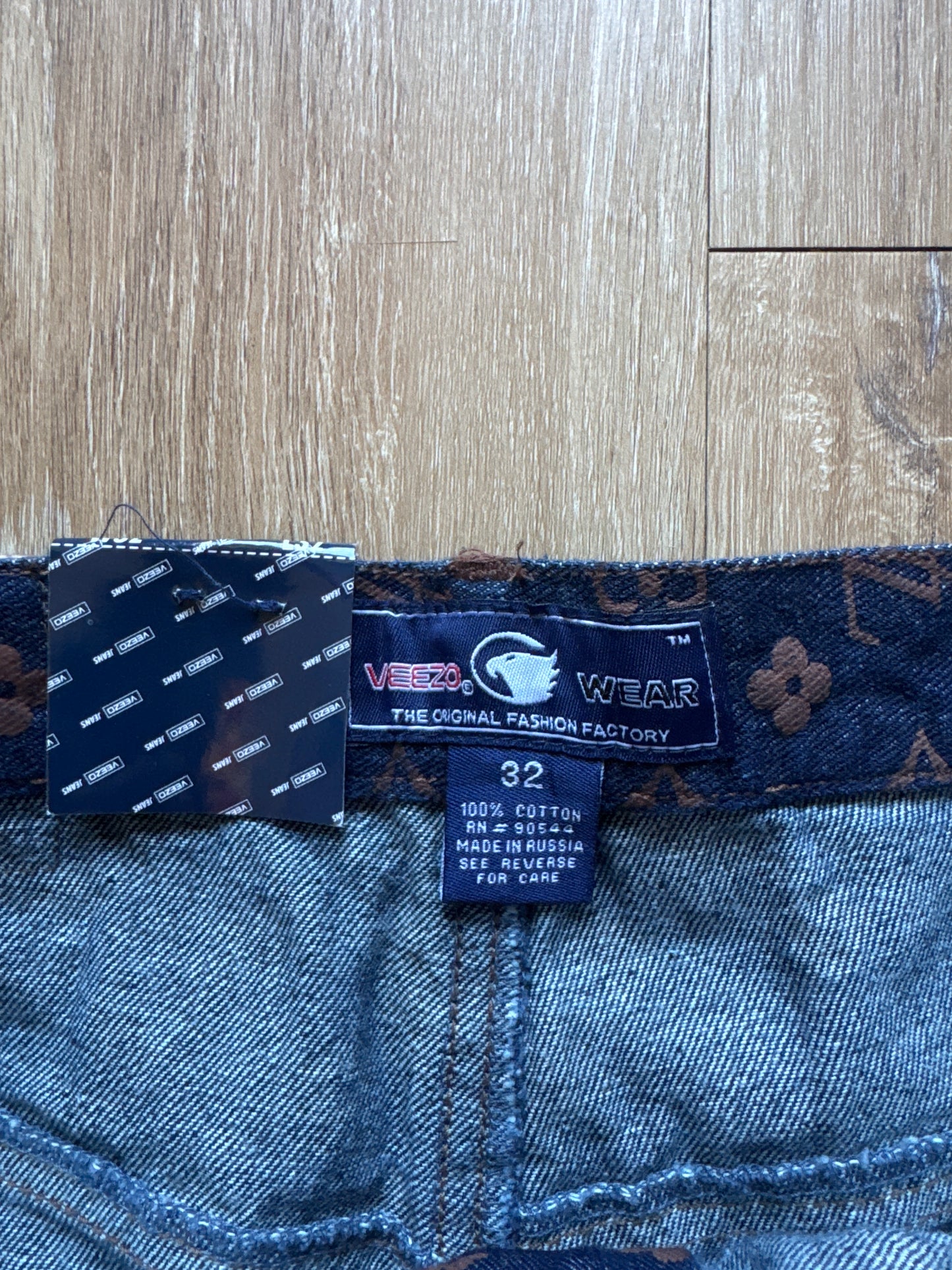 Vintage 90s Veezo Wear Monogram Designer Denim Jeans