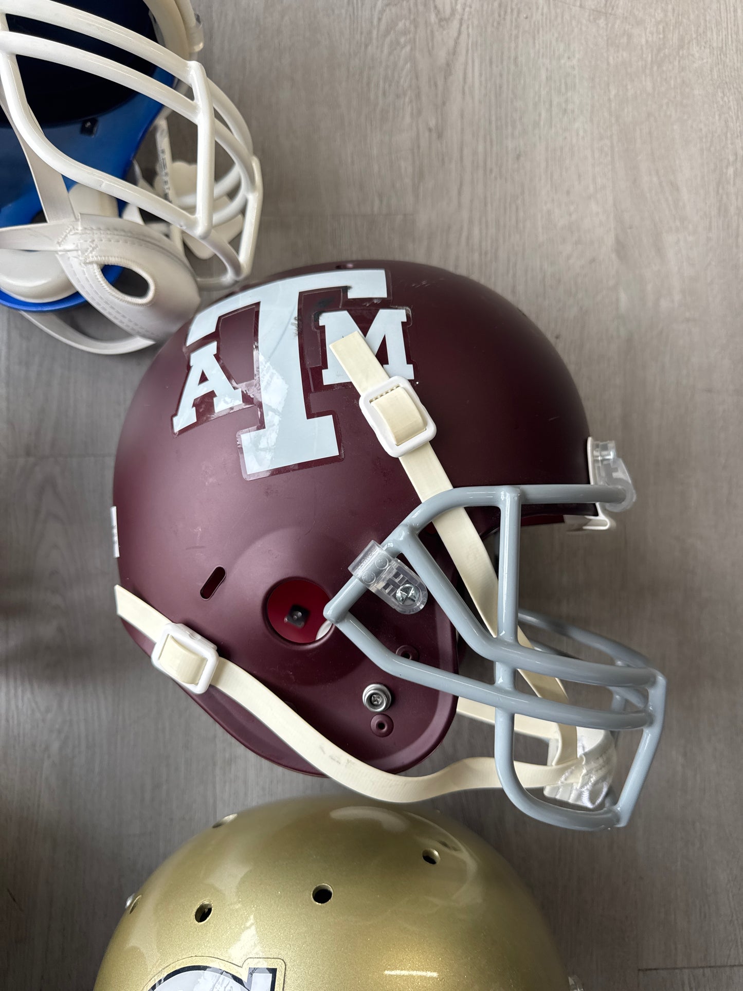 NCAA Schutt XP Full Size REPLICA Gameday Football Helmet Bundle