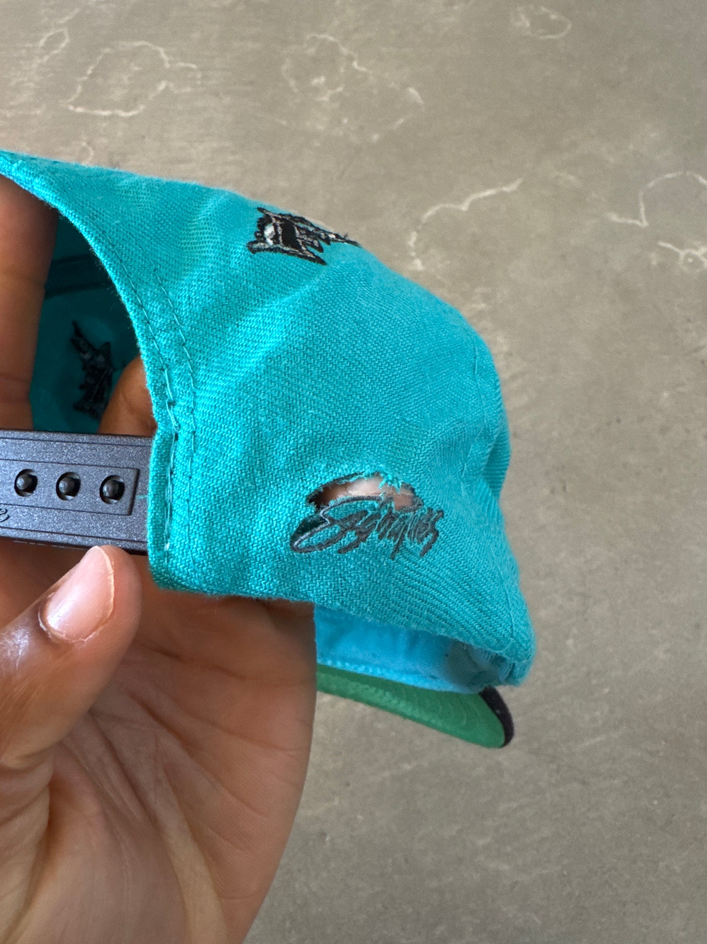 Vintage 90s Signature Sportswear Florida Marlins Snapback Hat