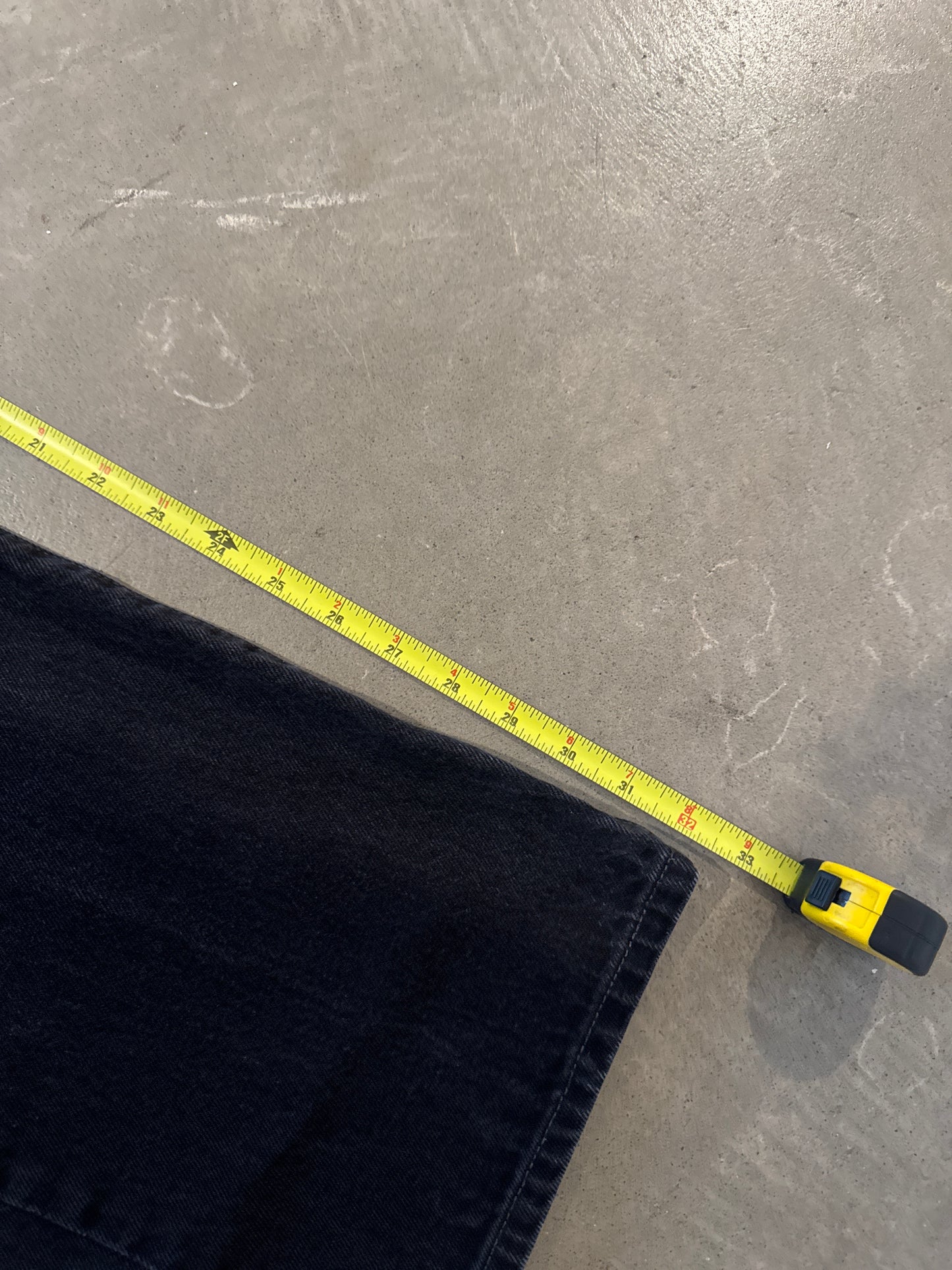 Vintage Levi’s Straight Fit Black Denim Jeans