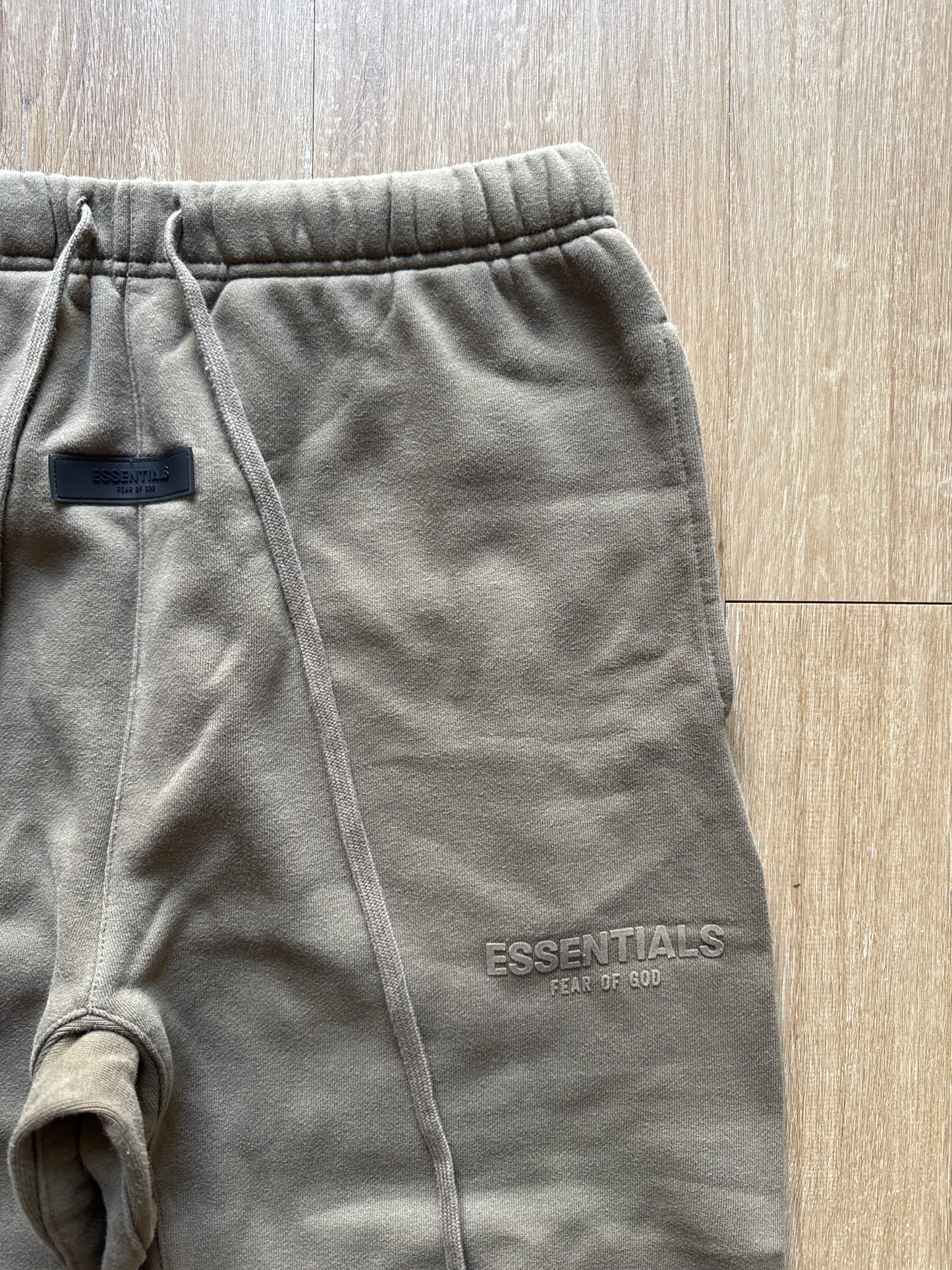 Fear Of God Essentials Relaxed Wood Sweatpants