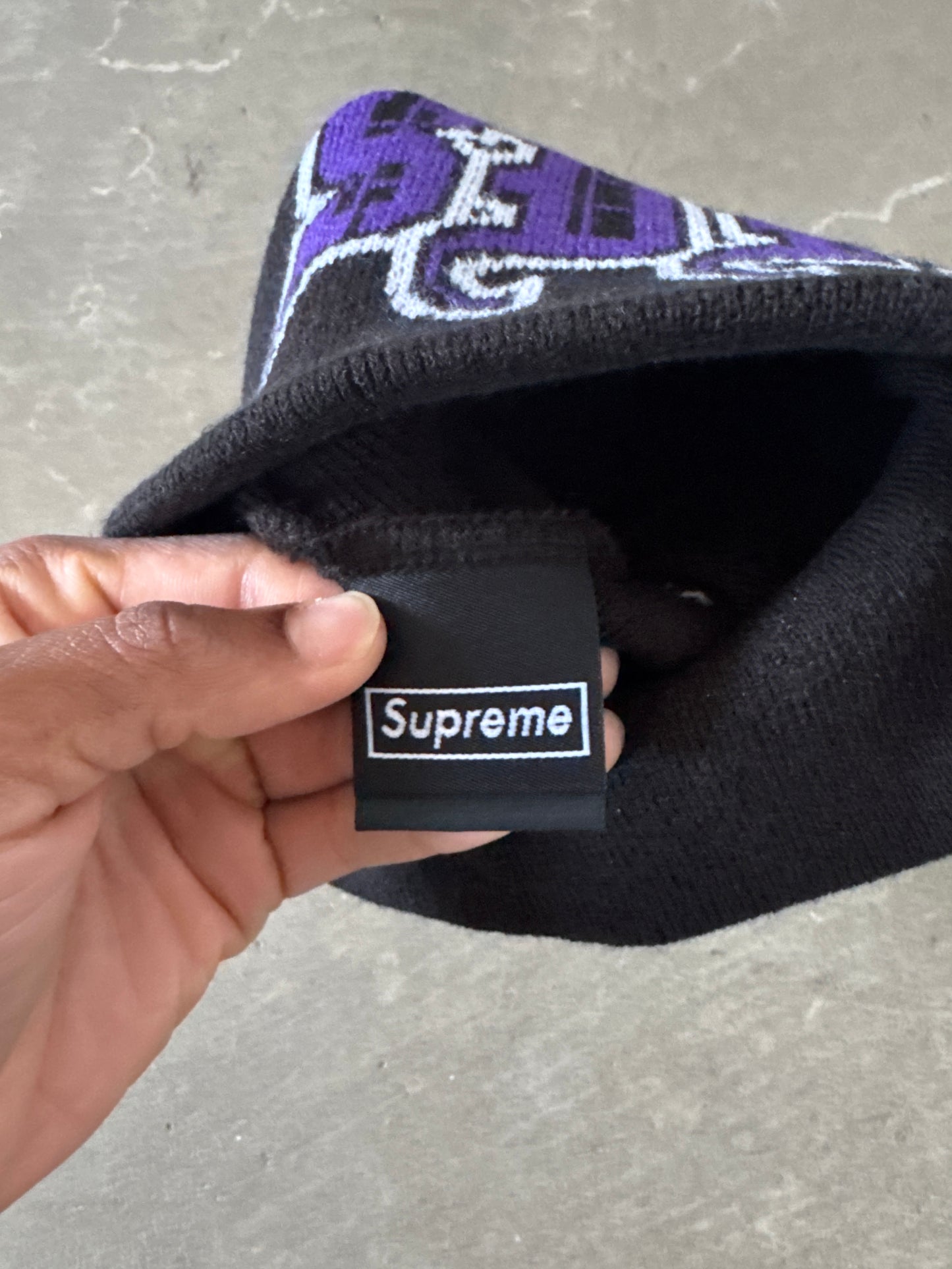 Supreme New Era Outline Black Beanie