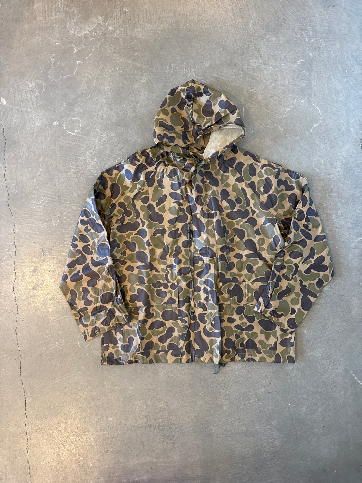 Vintage 1983 Sportsman's RWC-8303 Camo Waterproof 2 Piece Rain Suit