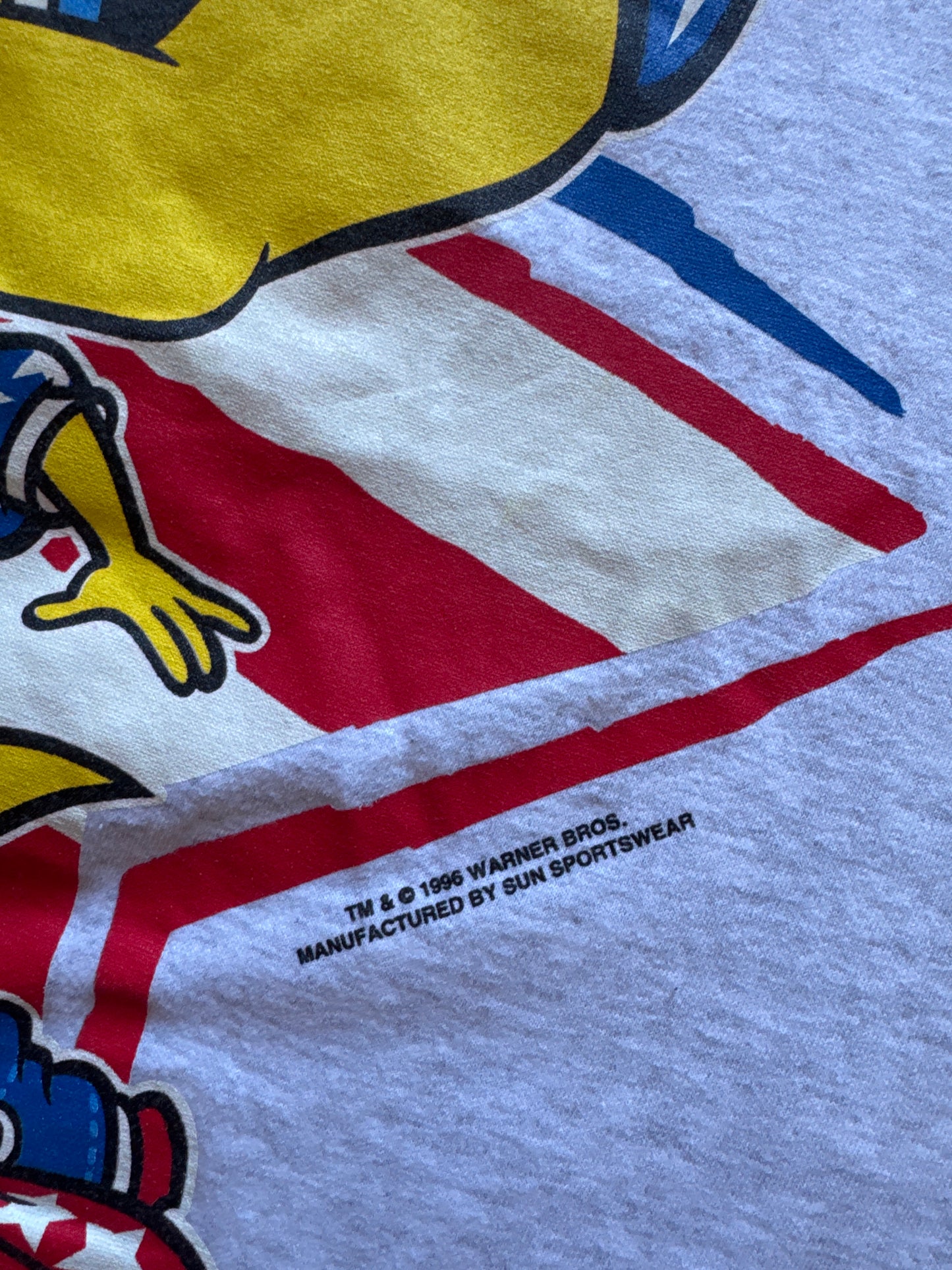 Vintage 1995 Warner Bros Tweety Bird USA Flag Tee