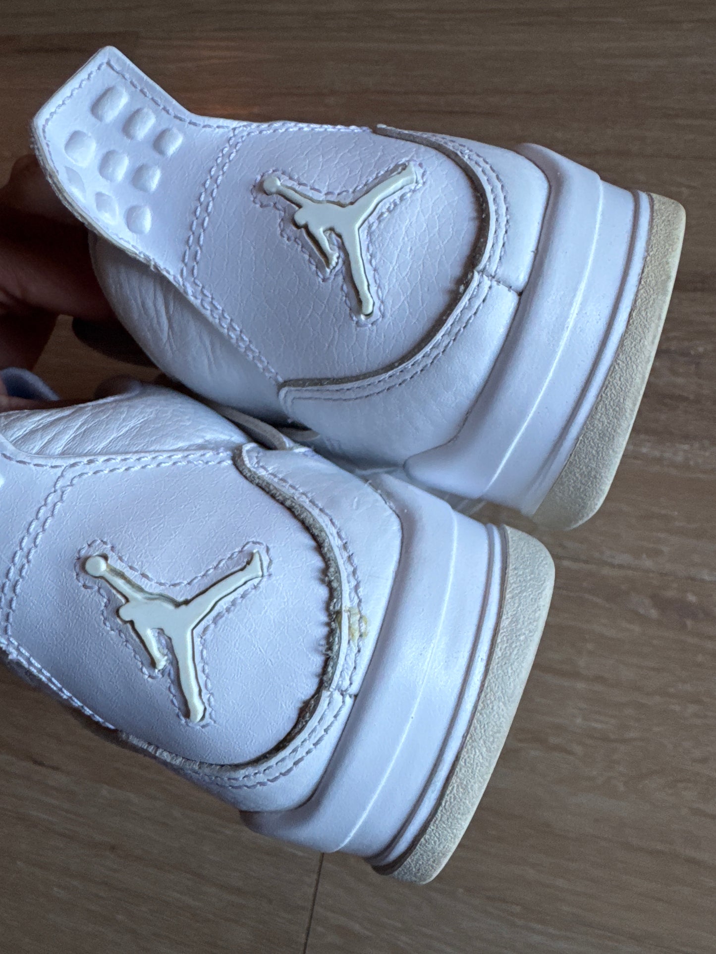 Jordan Retro 4 Pure Money 2017