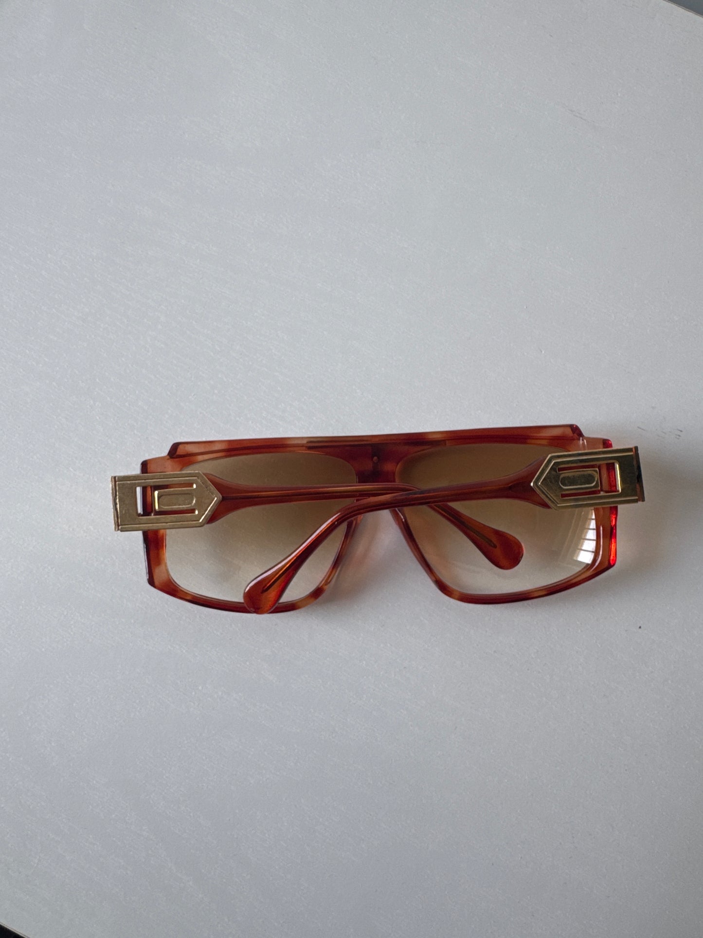 Vintage 90s Gozelle Hip Hip Style Cheetah Sunglasses