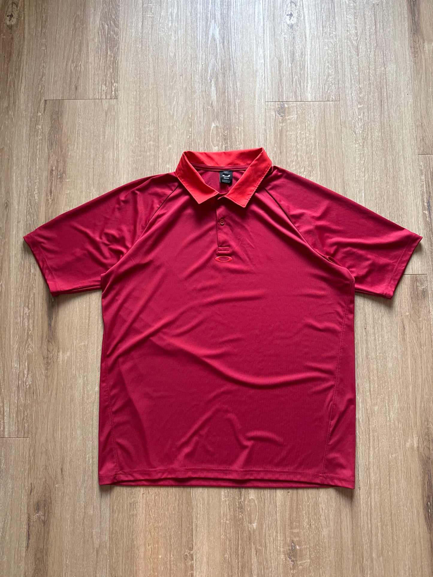Oakley Medium Red Orange Solid Short Sleeve Performance Golf Logo Polo Shirt