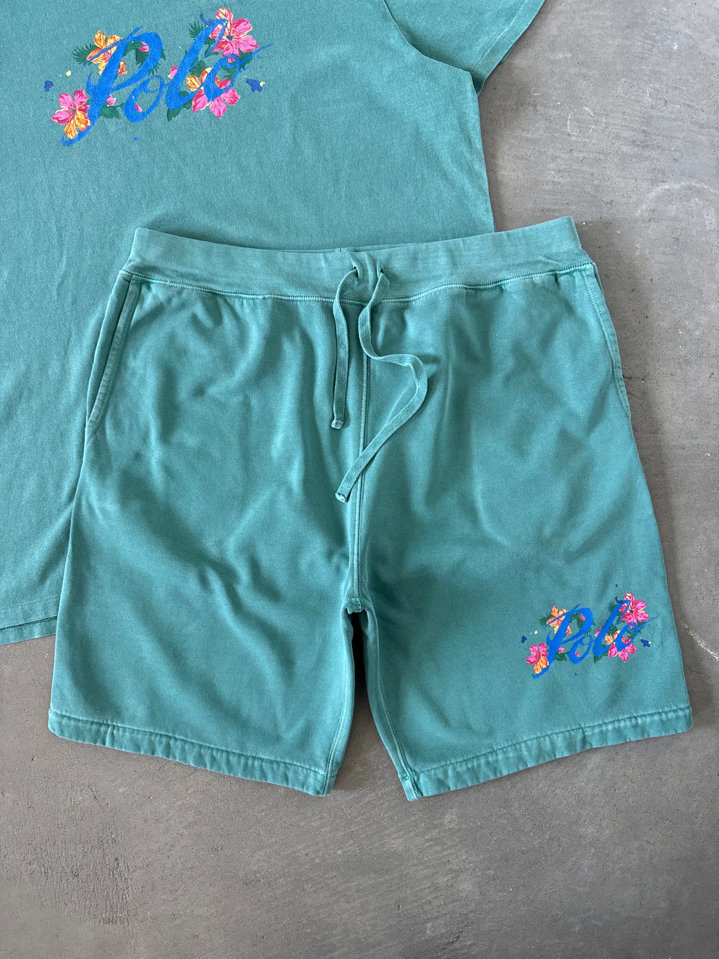 Polo Ralph Lauren Tropical Floral Tee Sweat Shorts Set