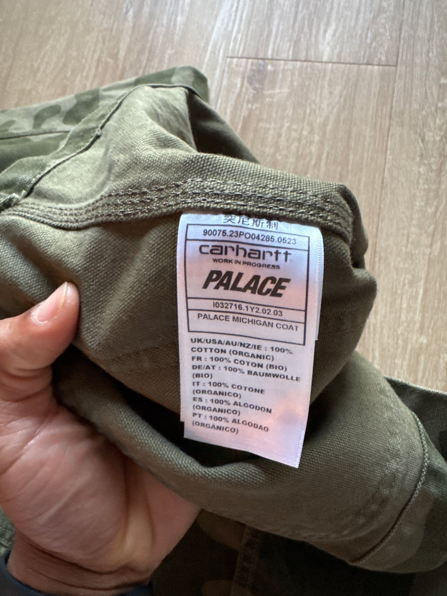 Palace Carhartt Work In Progress Michigan Dollar Green Camo Coat