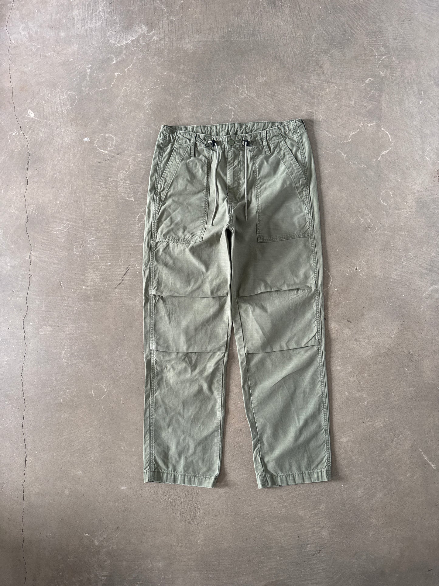 Levi’s Loose Straight Surplus Trousers Green Khaki Pants