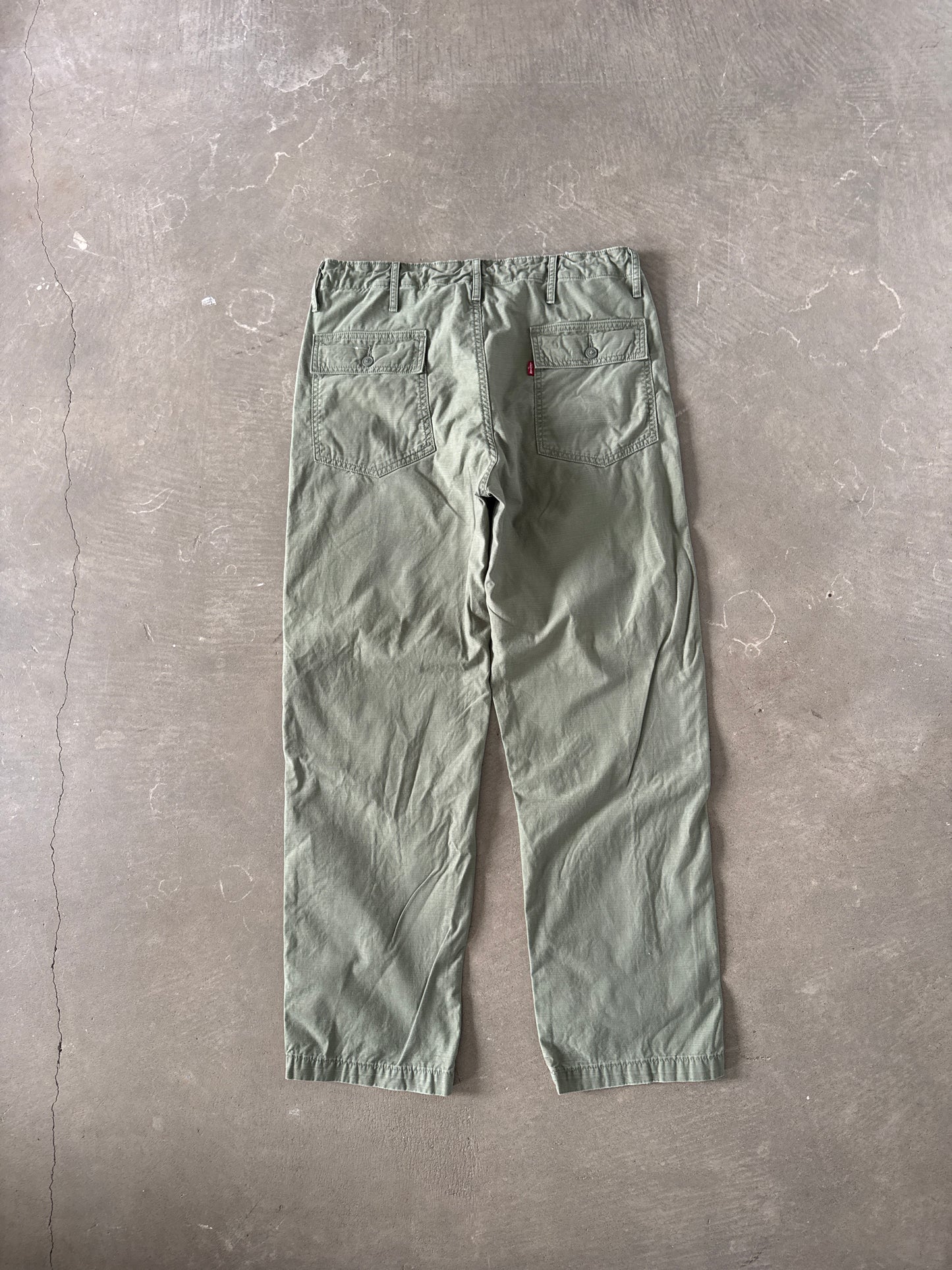 Levi’s Loose Straight Surplus Trousers Green Khaki Pants