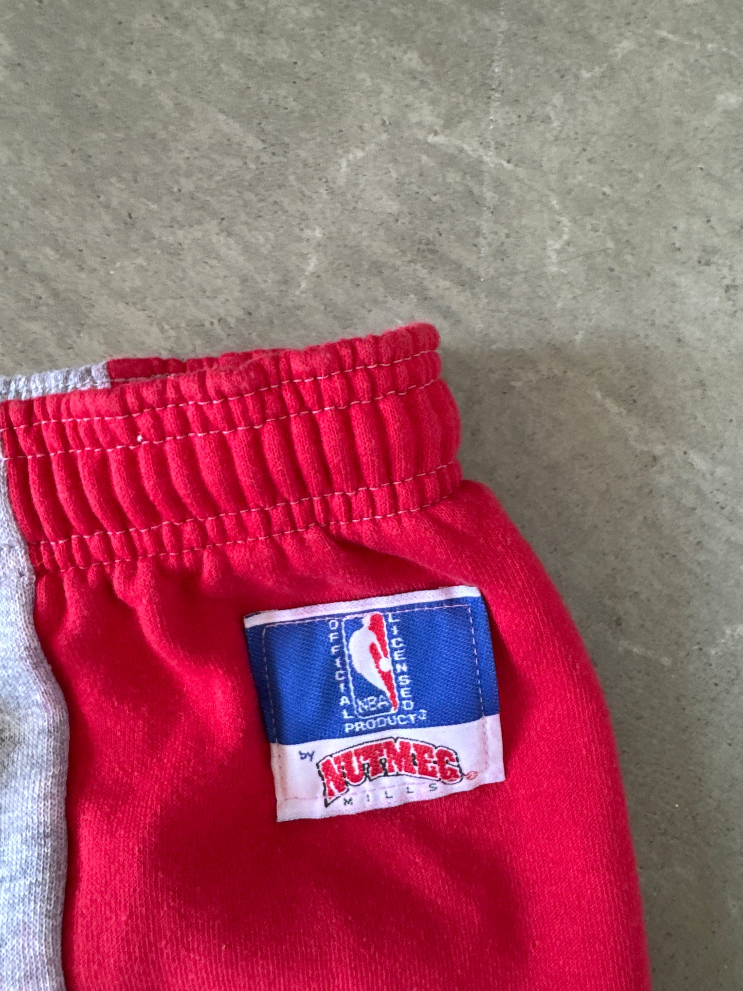Vintage 90s Nutmeg Chicago Bulls