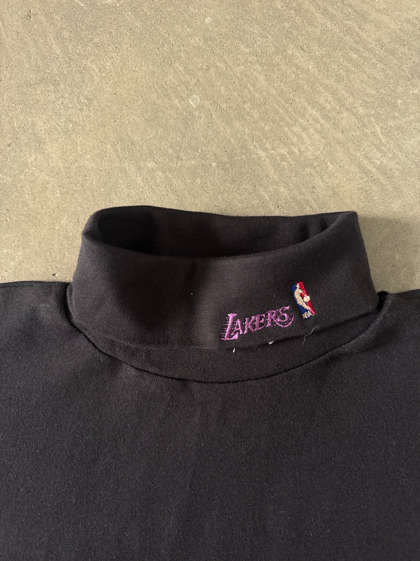 Vintage 90s Los Angeles Lakers Embroidered Turtleneck Long Sleeve