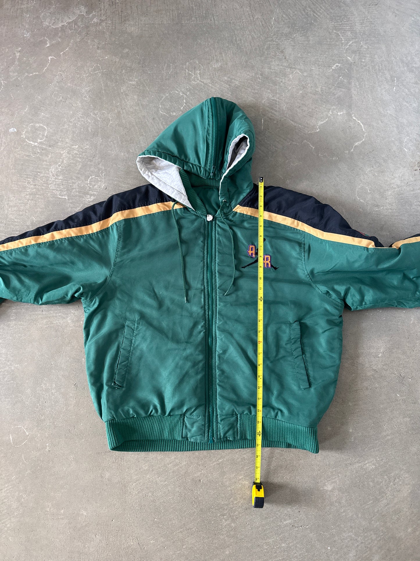 Vintage 90s Nike Air Jordan Puffer Jacket