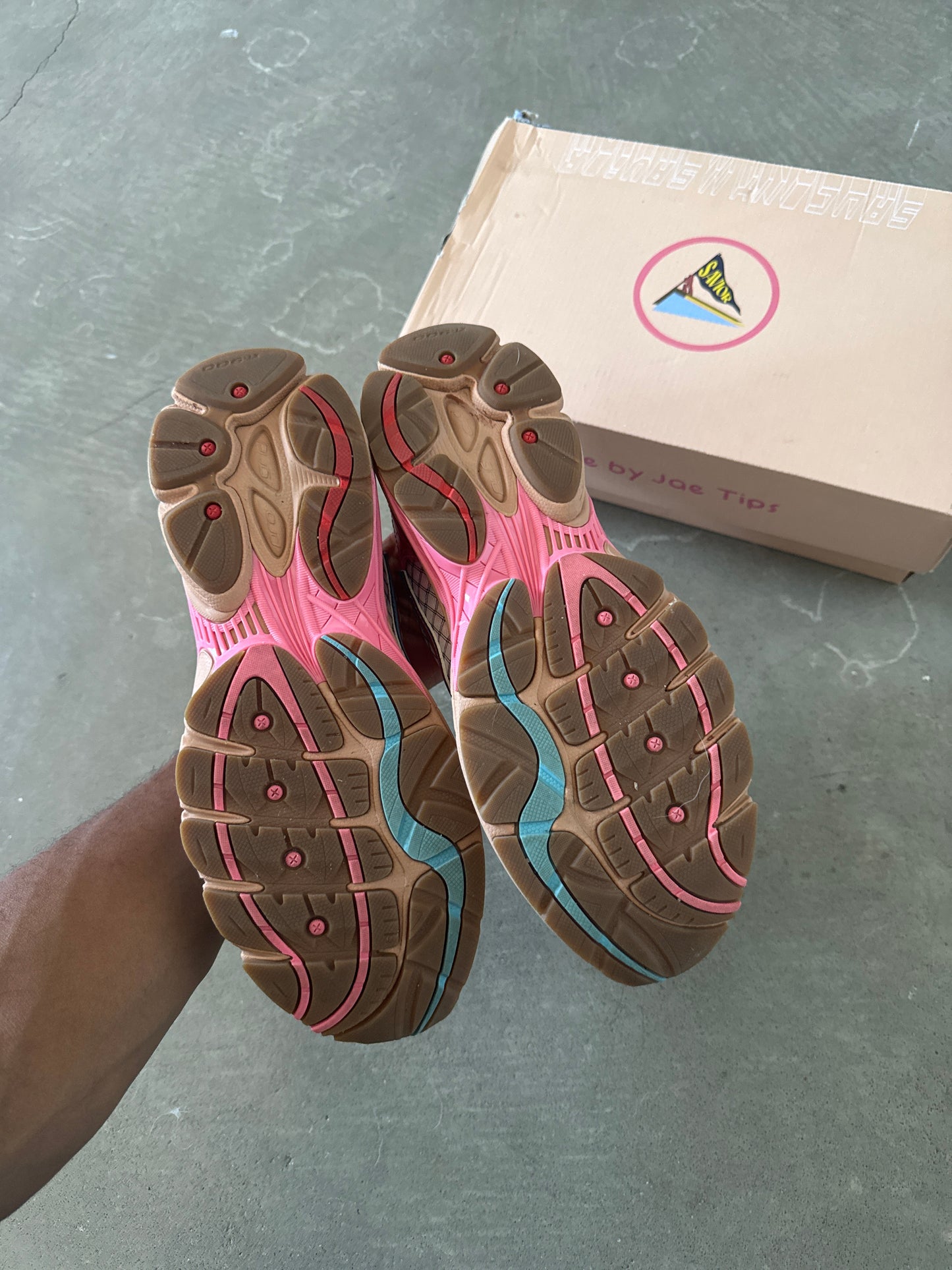 Saucony Progrid Omni 9 Jae Tips to Do List Tan