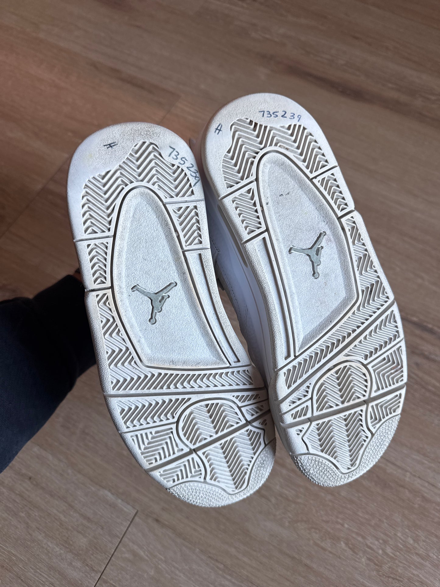 Jordan Retro 4 Pure Money 2017