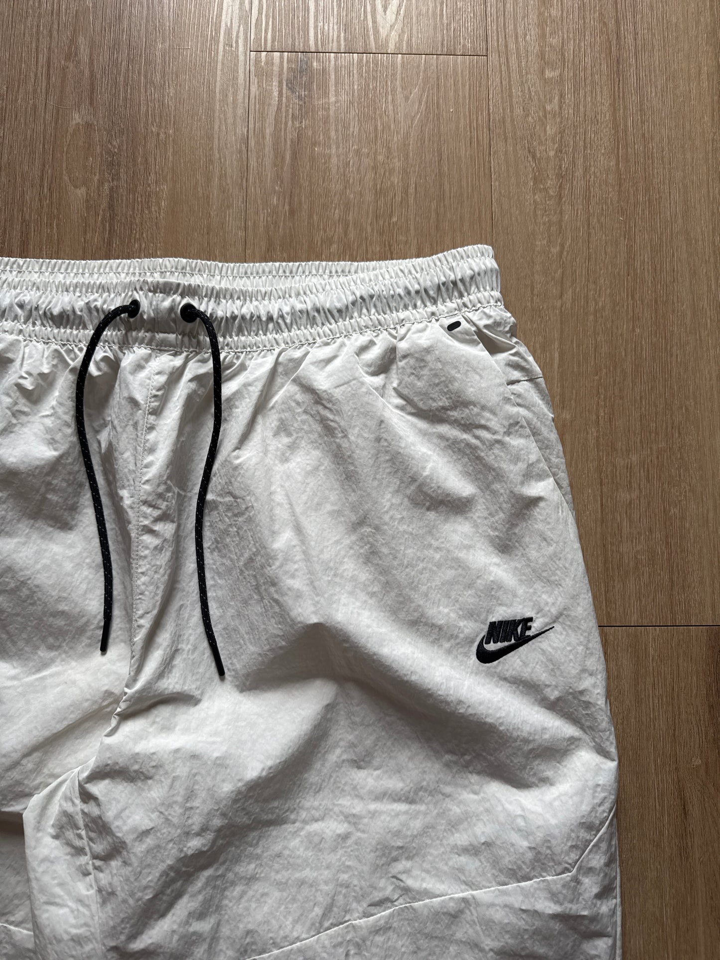 Nike Sportswear Tech Essentials Lined Commuter Pants