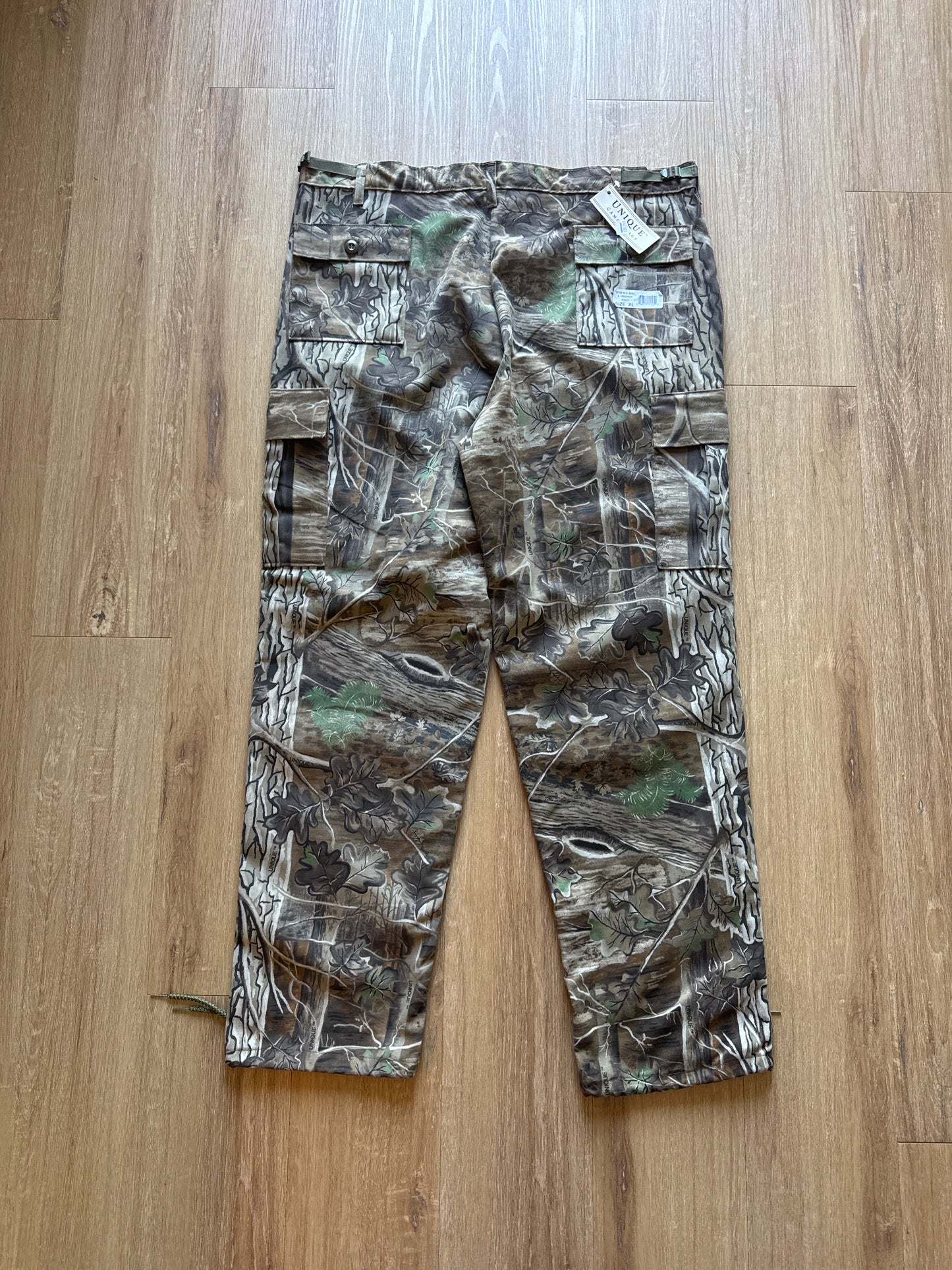Vintage Unique Camouflage Dixie Outdoors Forest Camo Cargo Pants