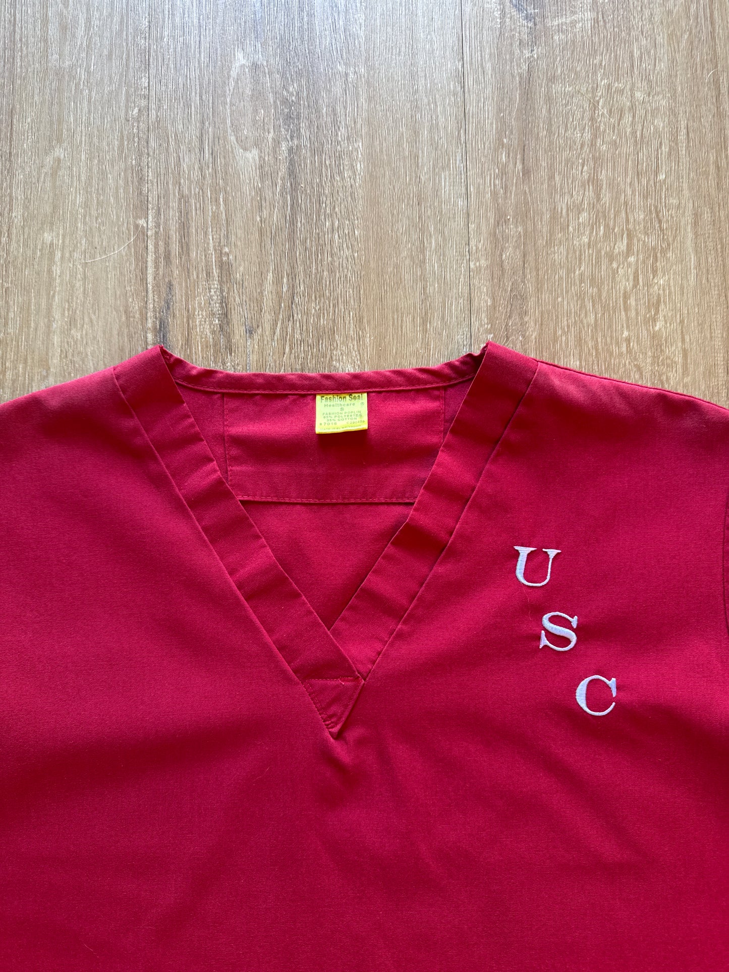 Vintage University Of South Carolina Gamecocks Scrub Top Tee