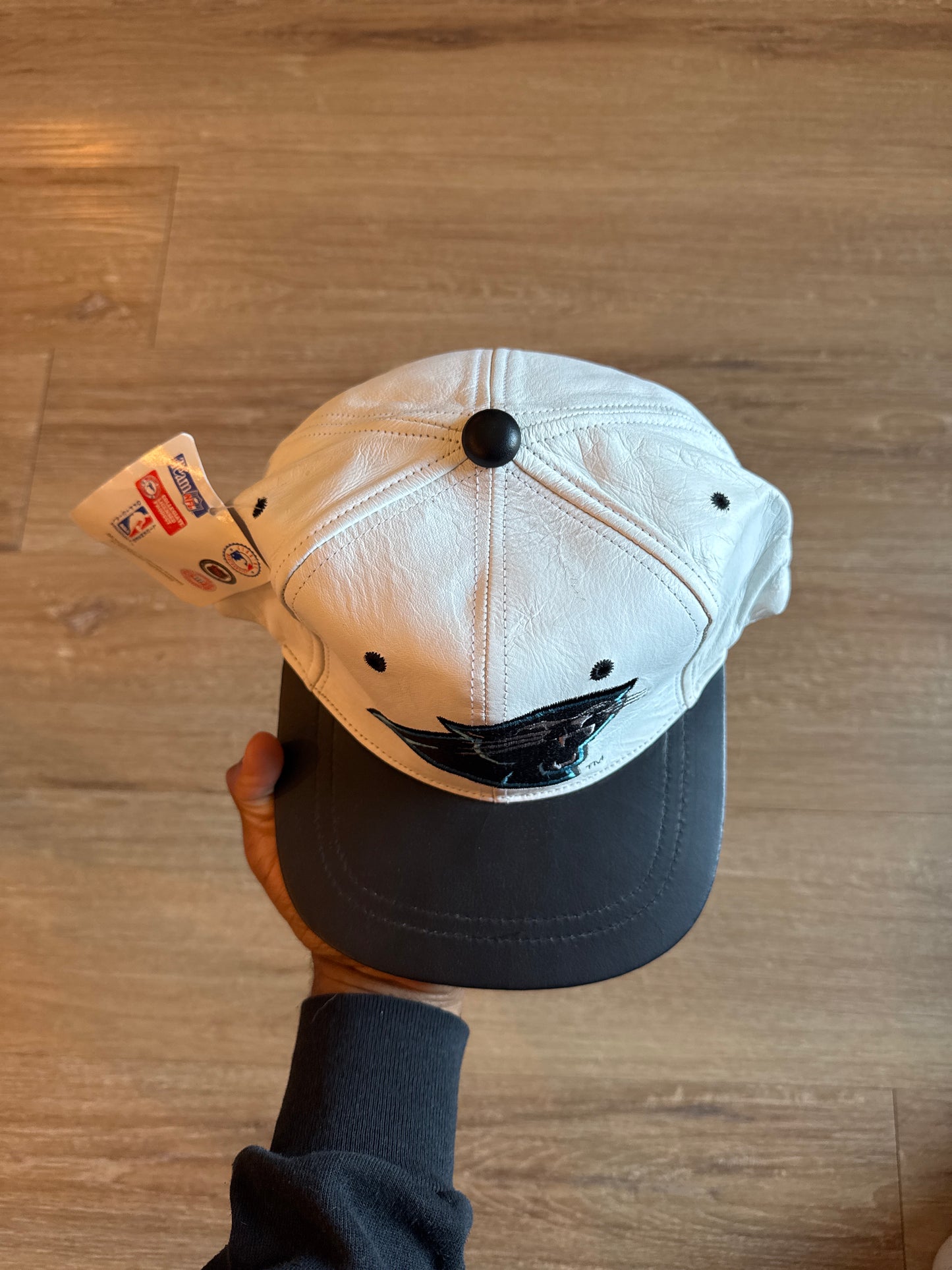 Vintage Logo 7 Carolina Panthers Leather Strap Back Hat