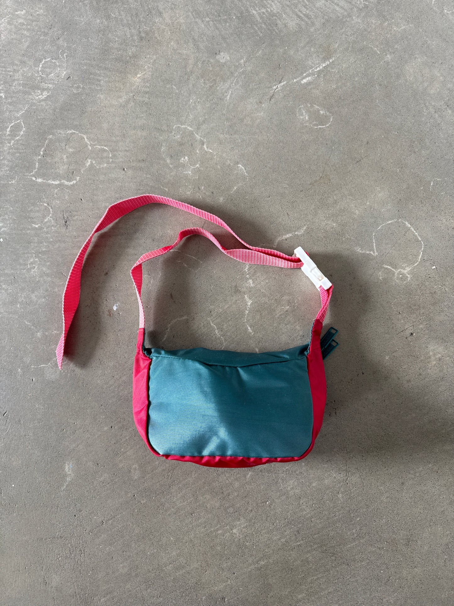 Vintage 80s Adidas Fanny Pack Waist Shoulder Bag