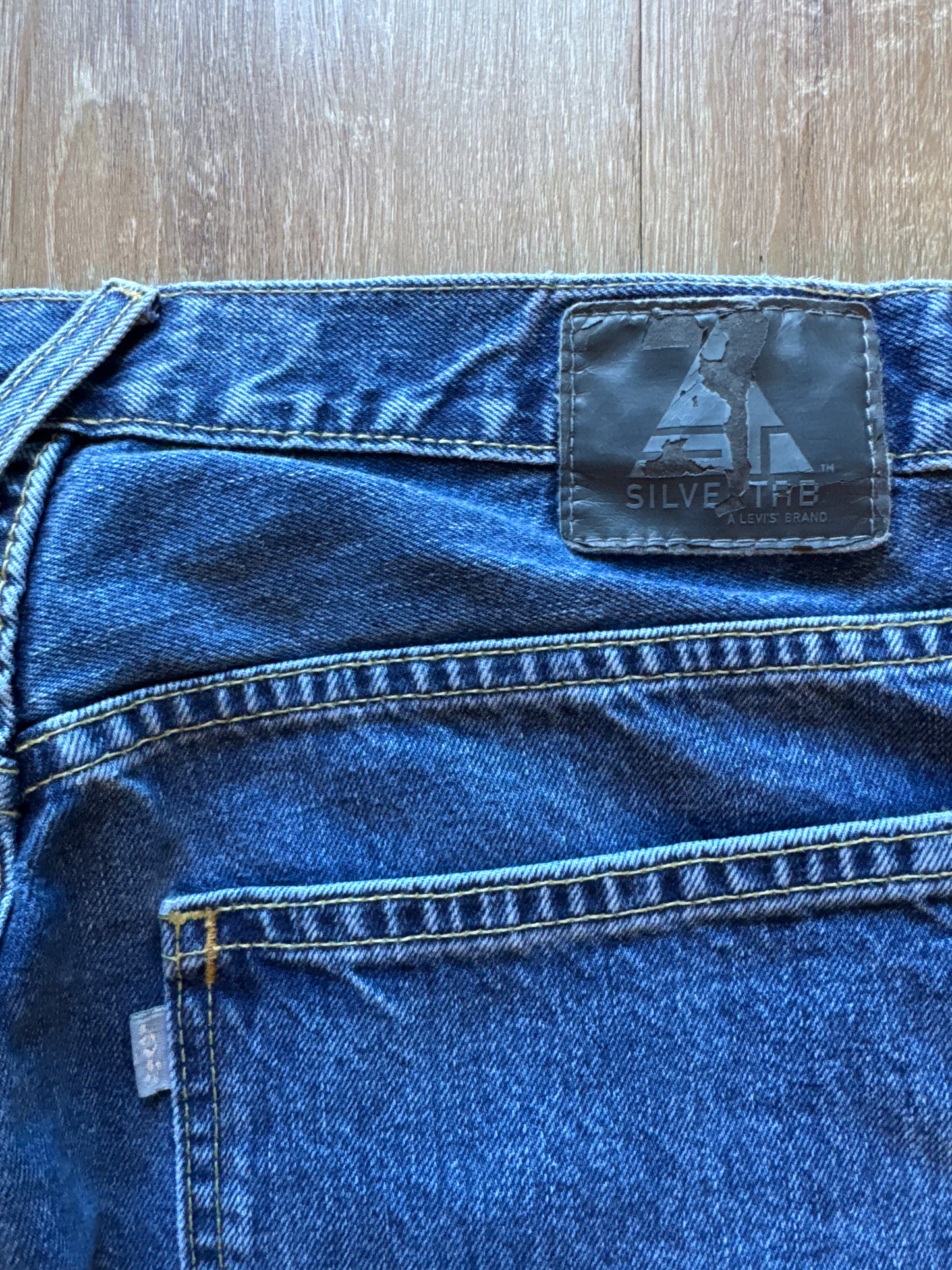 Vintage Levi’s Silver Tab Baggy Blue Denim Jeans