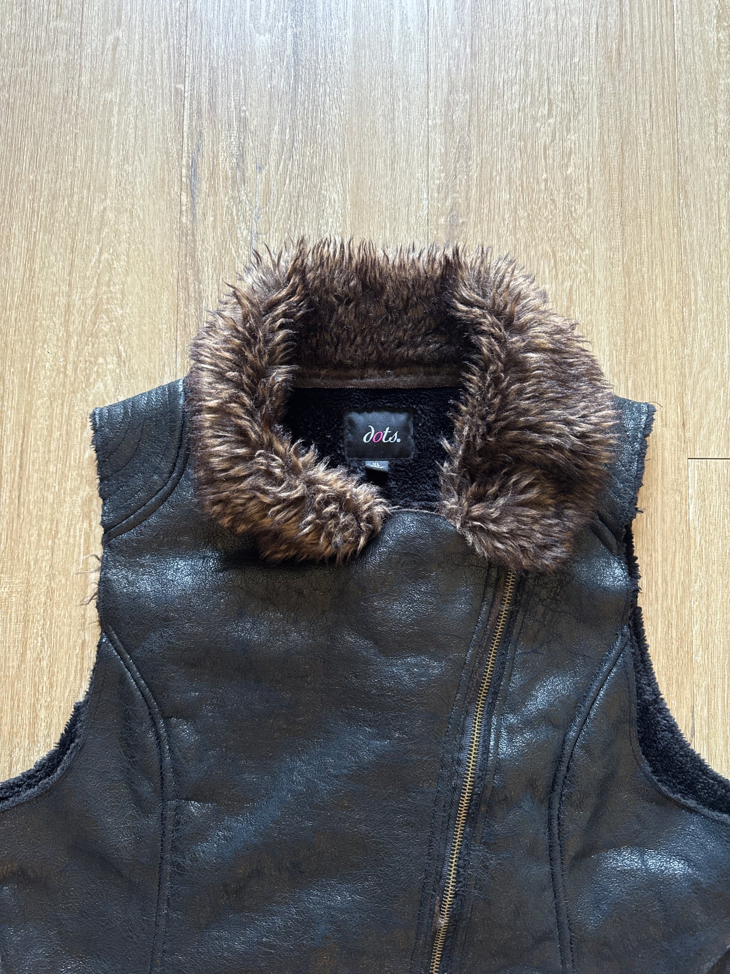 Vintage Y2K Dots Women’s Leather Feather Zip Up Vest Jacket