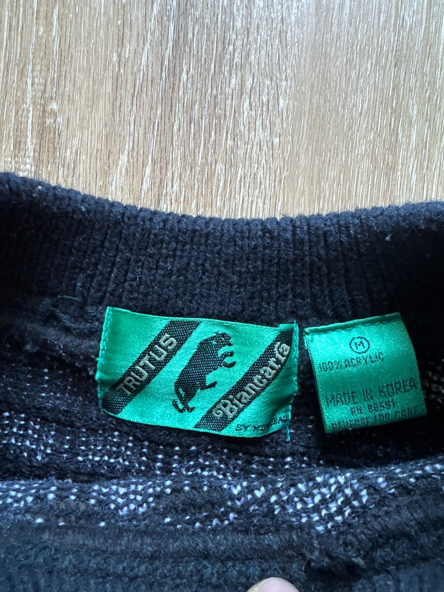 Vintage 90s Biancara Trutus Club Basketball Acrylic Falcon Sweater