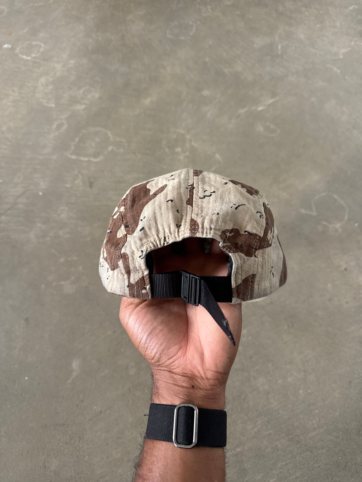 Supreme 5-Panel Desert Chocolate Chip Camo Hat (FW12)