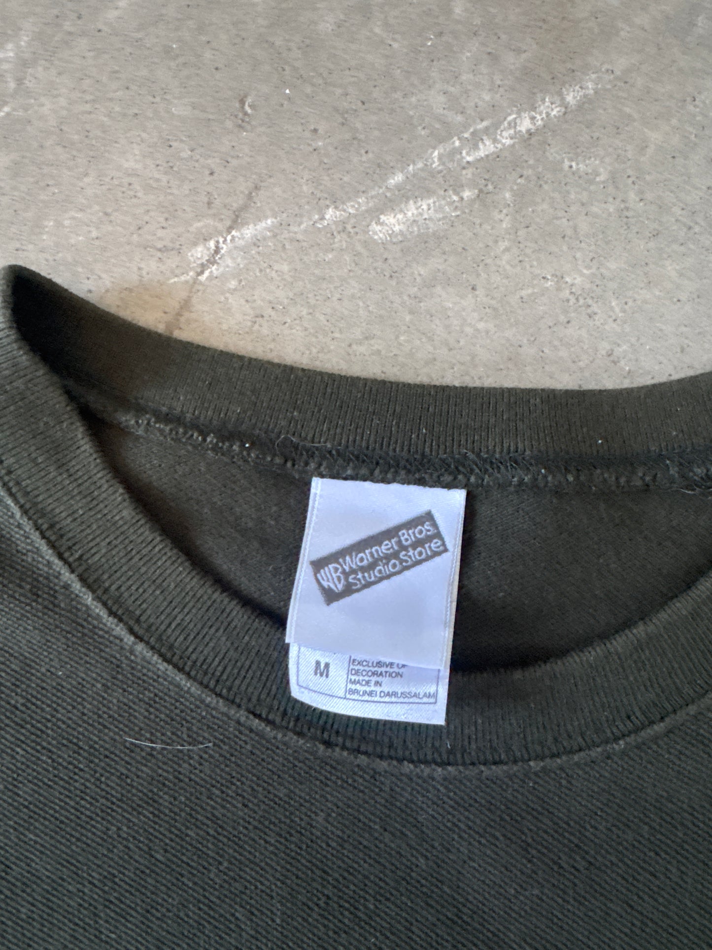 Vintage 2000 Warner Bros Taz Devil Embroidered Pocket Tee